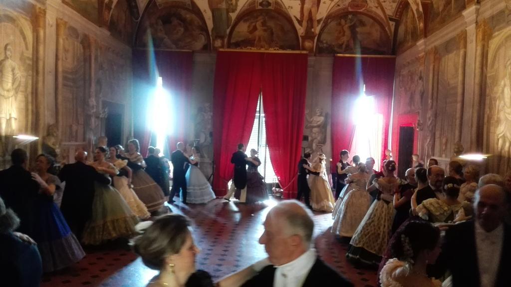 سان جوليانو تيرمي Villa Di Corliano Relais All'Ussero المظهر الخارجي الصورة